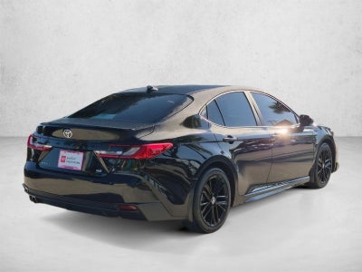2025 Toyota Camry SE (SE)