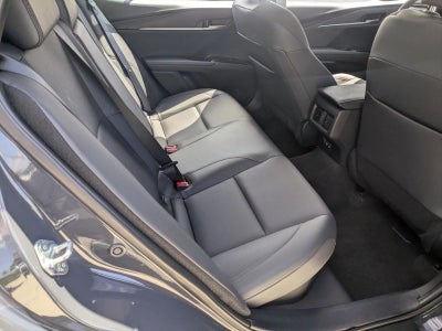 2025 Toyota Camry XLE (SE)
