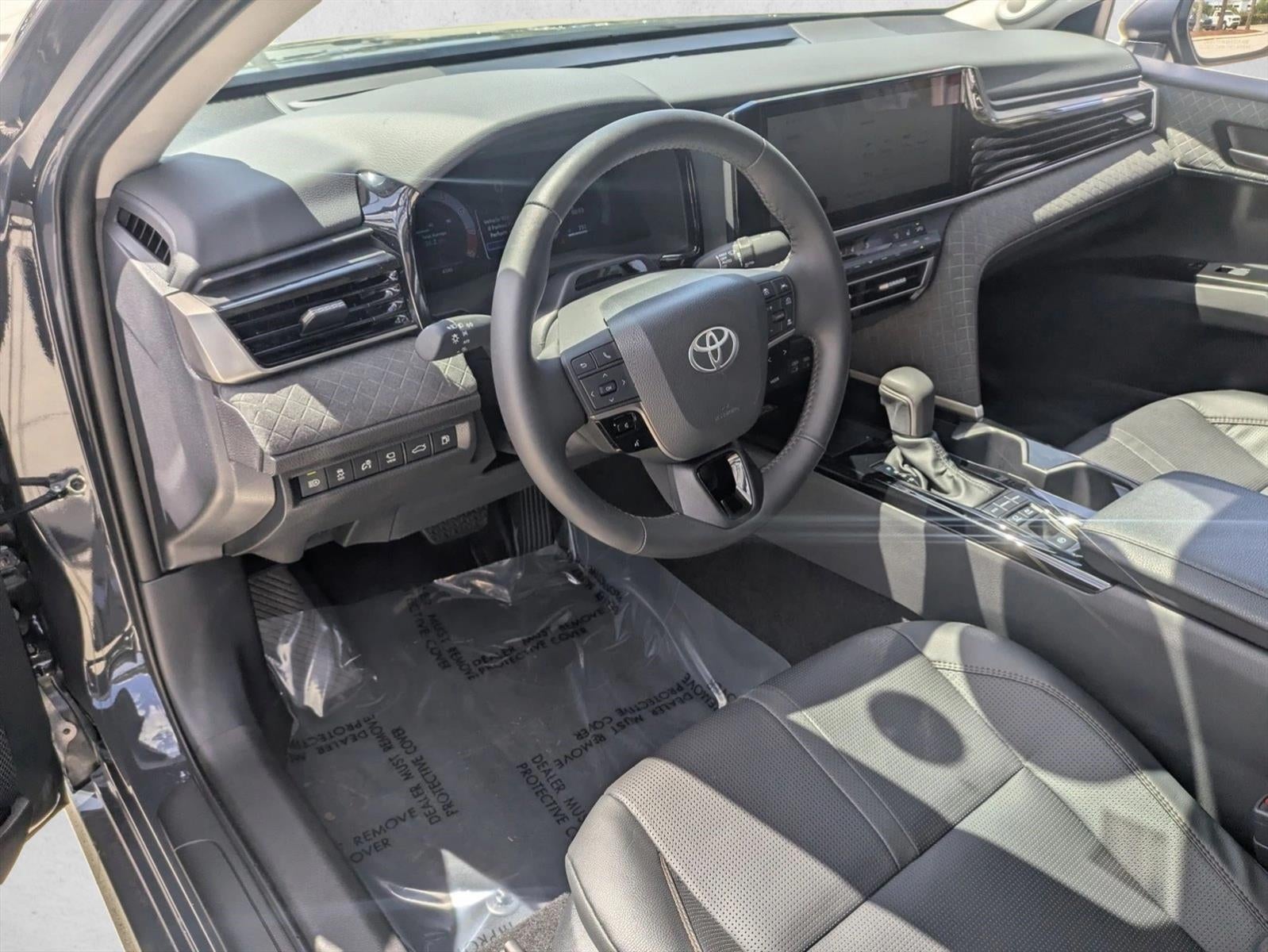 2025 Toyota Camry XLE (SE)
