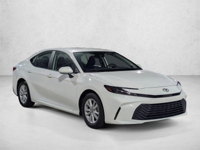 2026 Toyota Camry LE (SE)