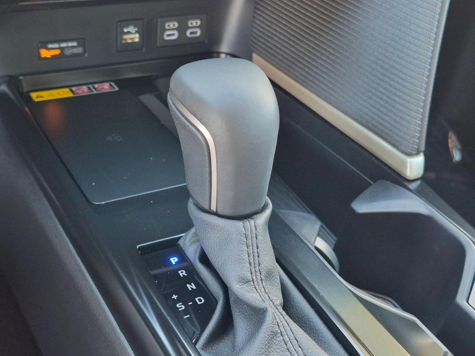 2026 Toyota Camry SE (SE)