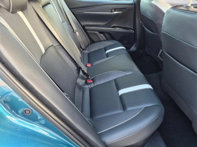 2026 Toyota Camry SE (SE)