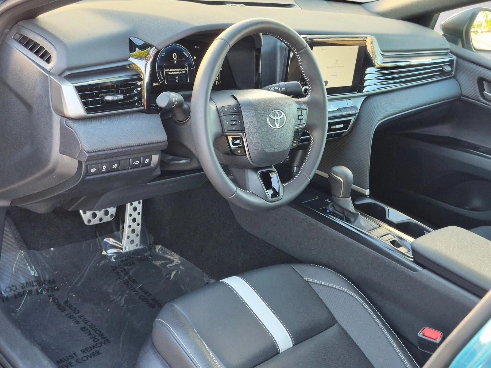 2026 Toyota Camry SE (SE)