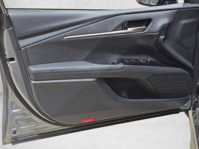 2025 Toyota Camry SE (SE)