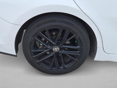 2025 Toyota Camry SE (Natl)