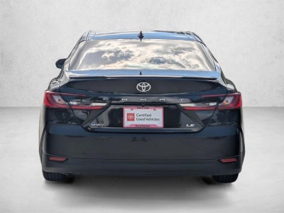 2025 Toyota Camry LE (Natl)