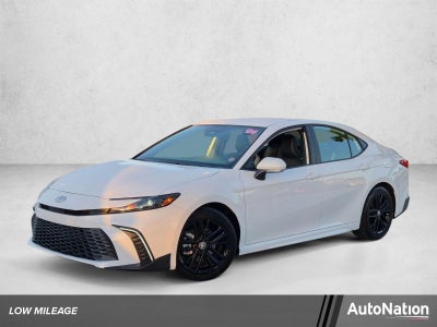 2026 Toyota Camry SE (SE)