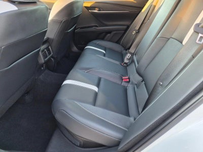 2026 Toyota Camry SE (SE)