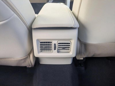 2022 Toyota Camry Hybrid XLE CVT (Natl)