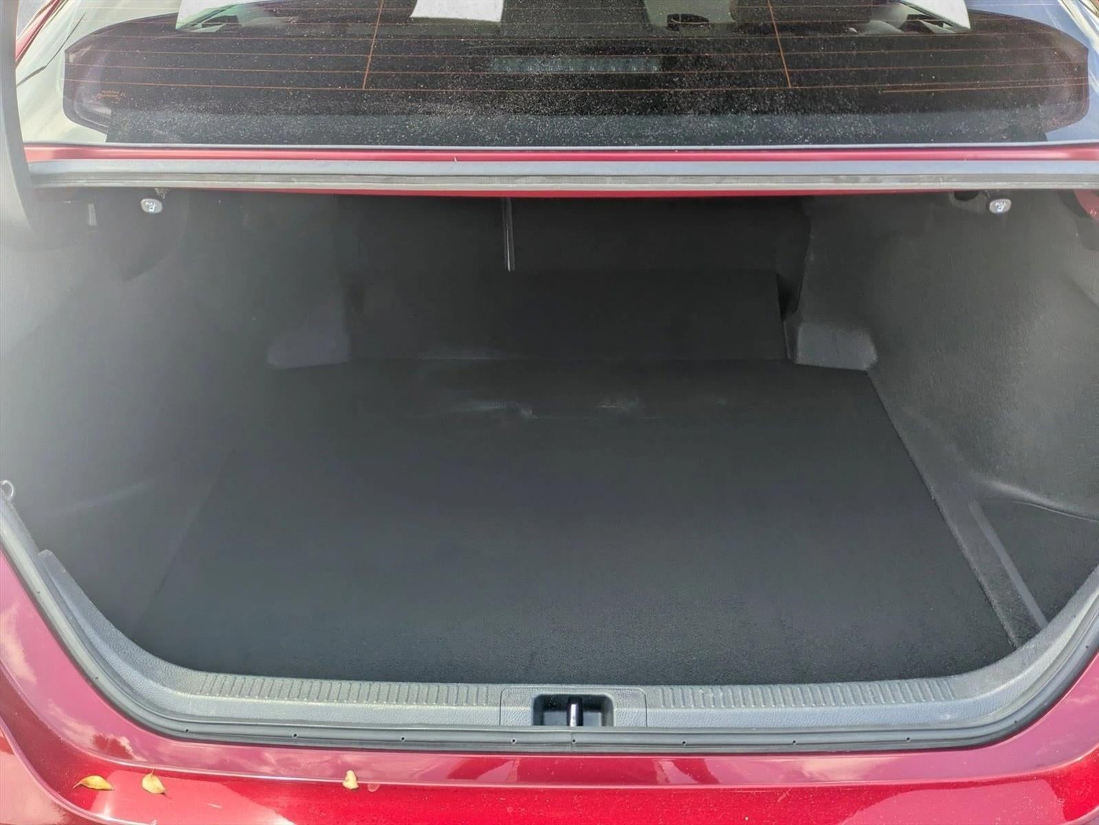 2022 Toyota Camry Hybrid XLE CVT (Natl)