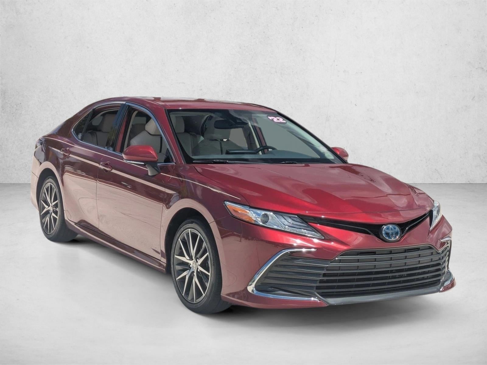 2022 Toyota Camry Hybrid XLE CVT (Natl)
