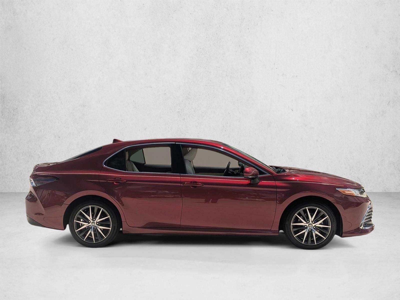 2022 Toyota Camry Hybrid XLE CVT (Natl)