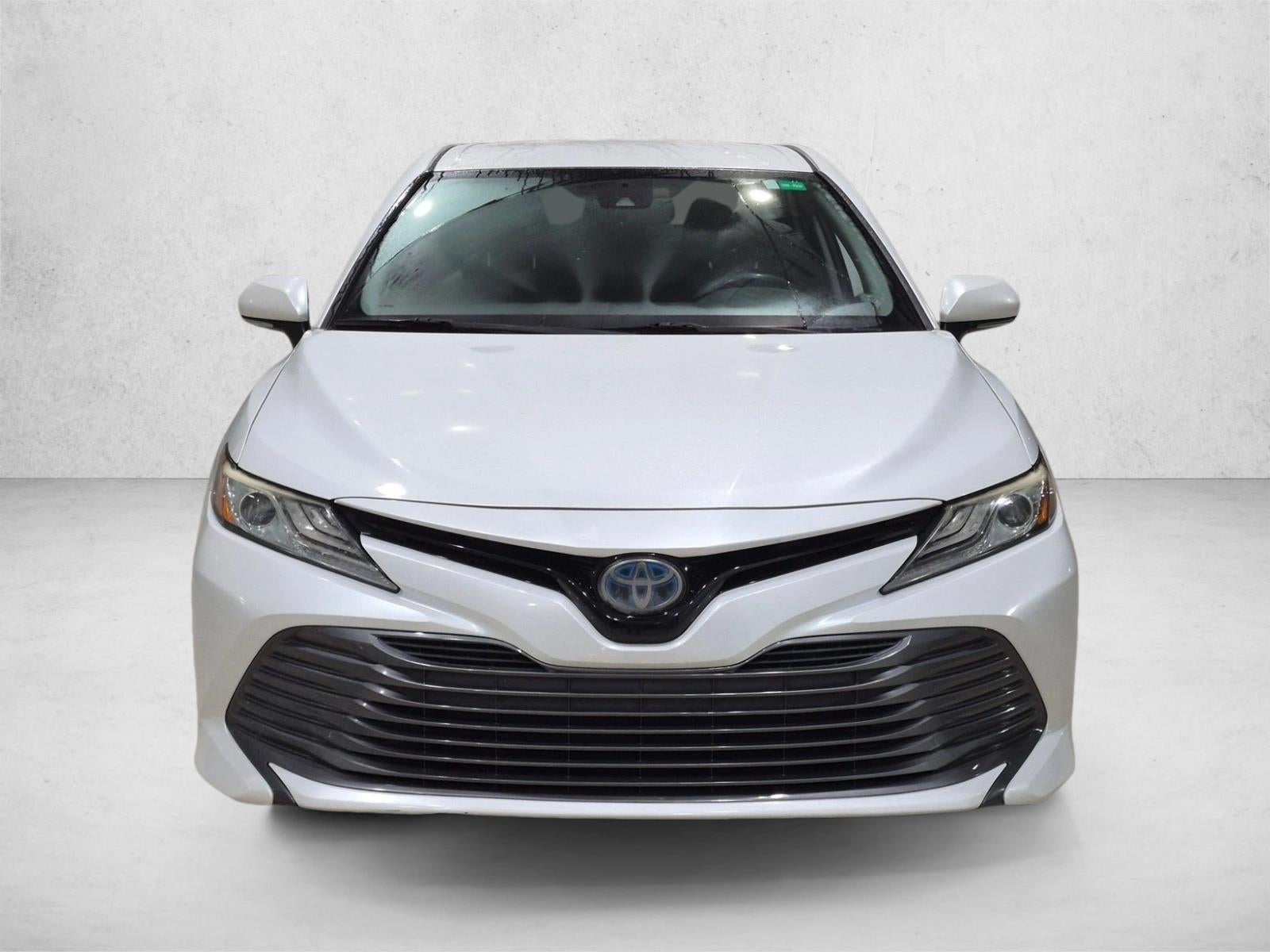 2020 Toyota Camry Hybrid XLE CVT (Natl)