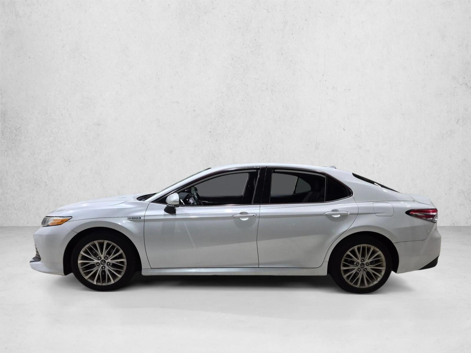 2020 Toyota Camry Hybrid XLE CVT (Natl)
