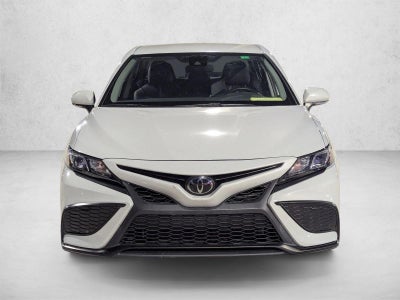2023 Toyota Camry SE Auto (SE)