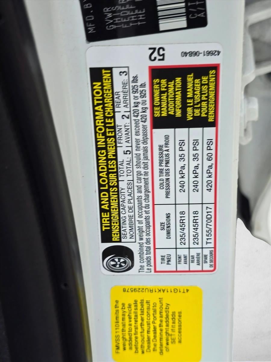 2024 Toyota Camry SE Auto (SE)