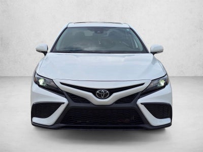 2024 Toyota Camry SE Auto (SE)