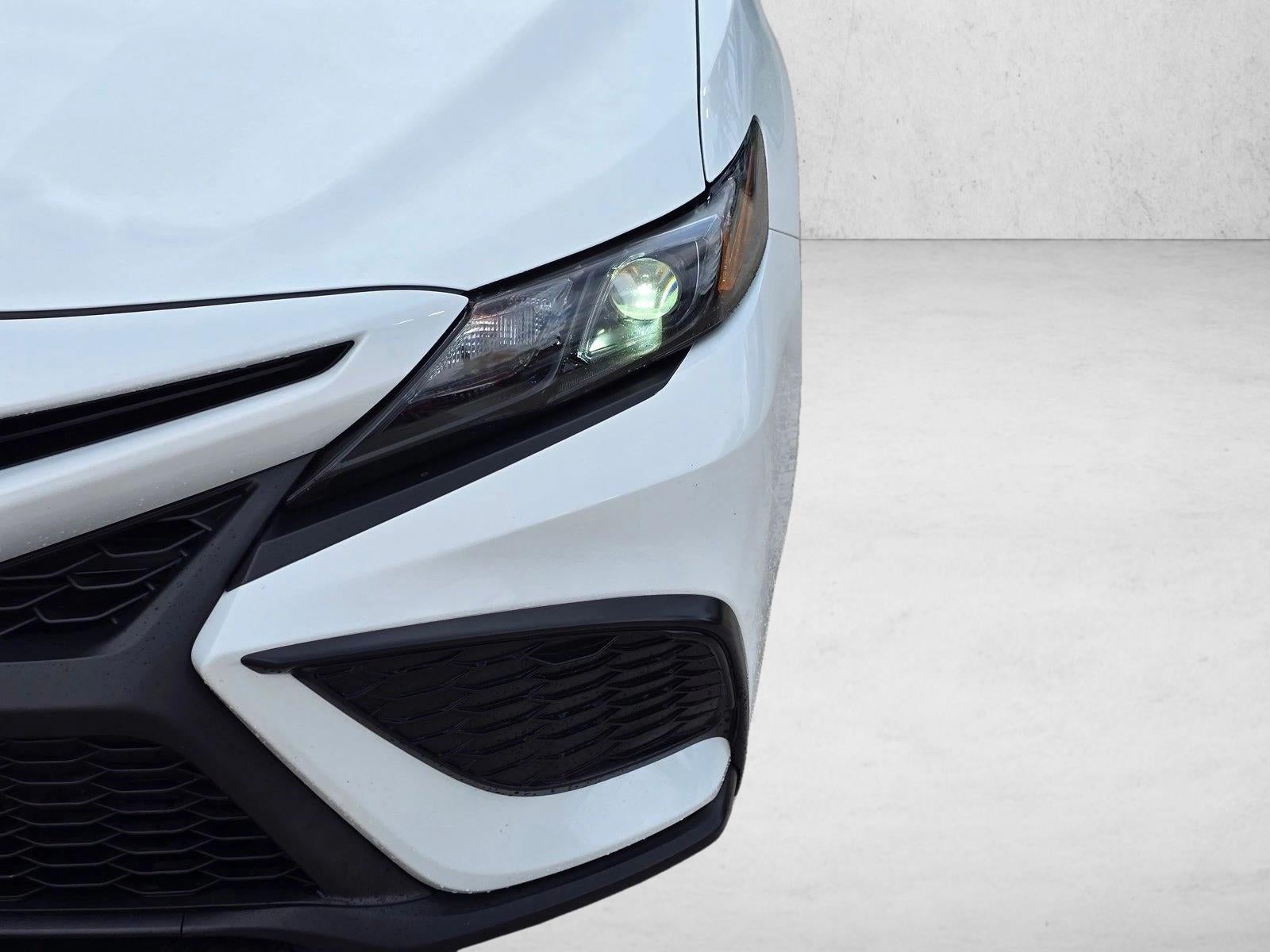 2024 Toyota Camry SE Auto (SE)