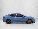 2024 Toyota Camry SE Auto (SE)