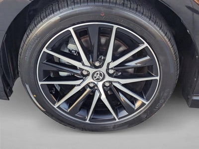 2021 Toyota Camry SE Auto (SE)