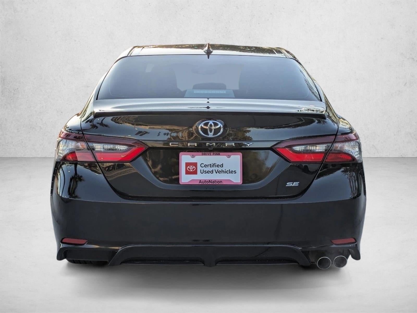 2021 Toyota Camry SE Auto (SE)
