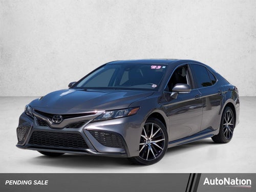 2023 Toyota Camry SE Auto (SE)