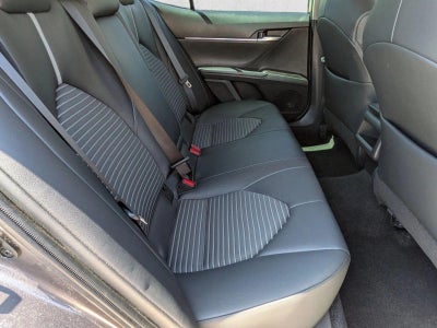 2023 Toyota Camry SE Auto (SE)