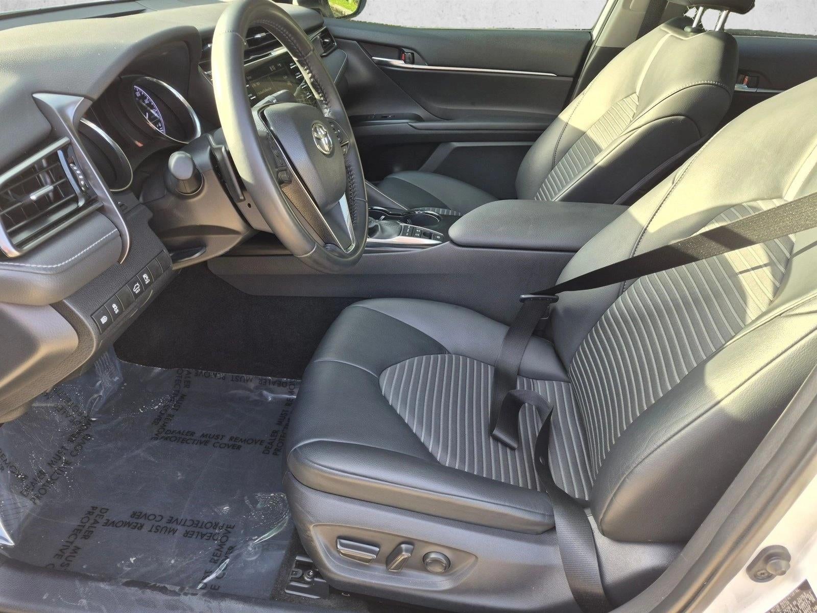2020 Toyota Camry Hybrid SE CVT (Natl)