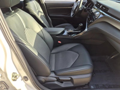 2020 Toyota Camry Hybrid SE CVT (Natl)