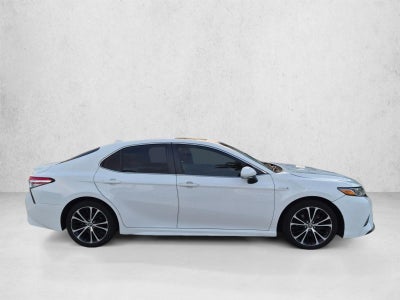 2020 Toyota Camry Hybrid SE CVT (Natl)