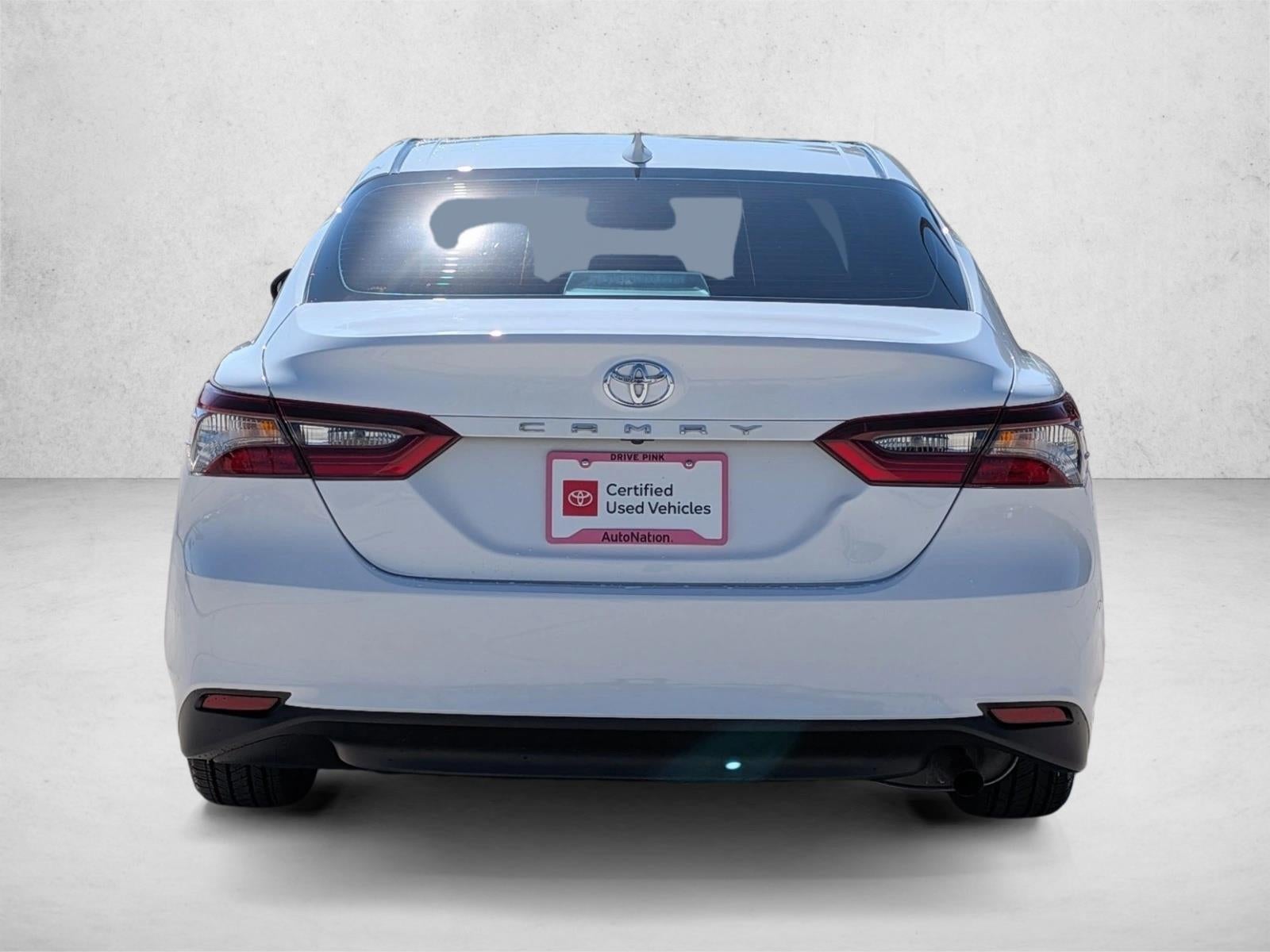 2024 Toyota Camry LE Auto (SE)