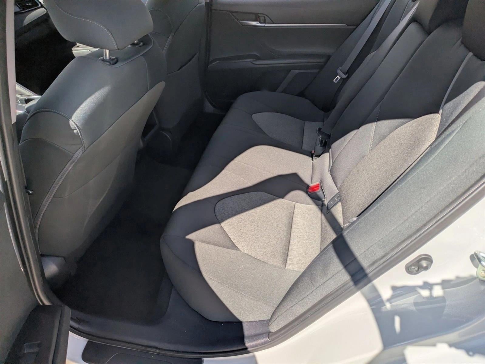 2023 Toyota Camry LE Auto (SE)