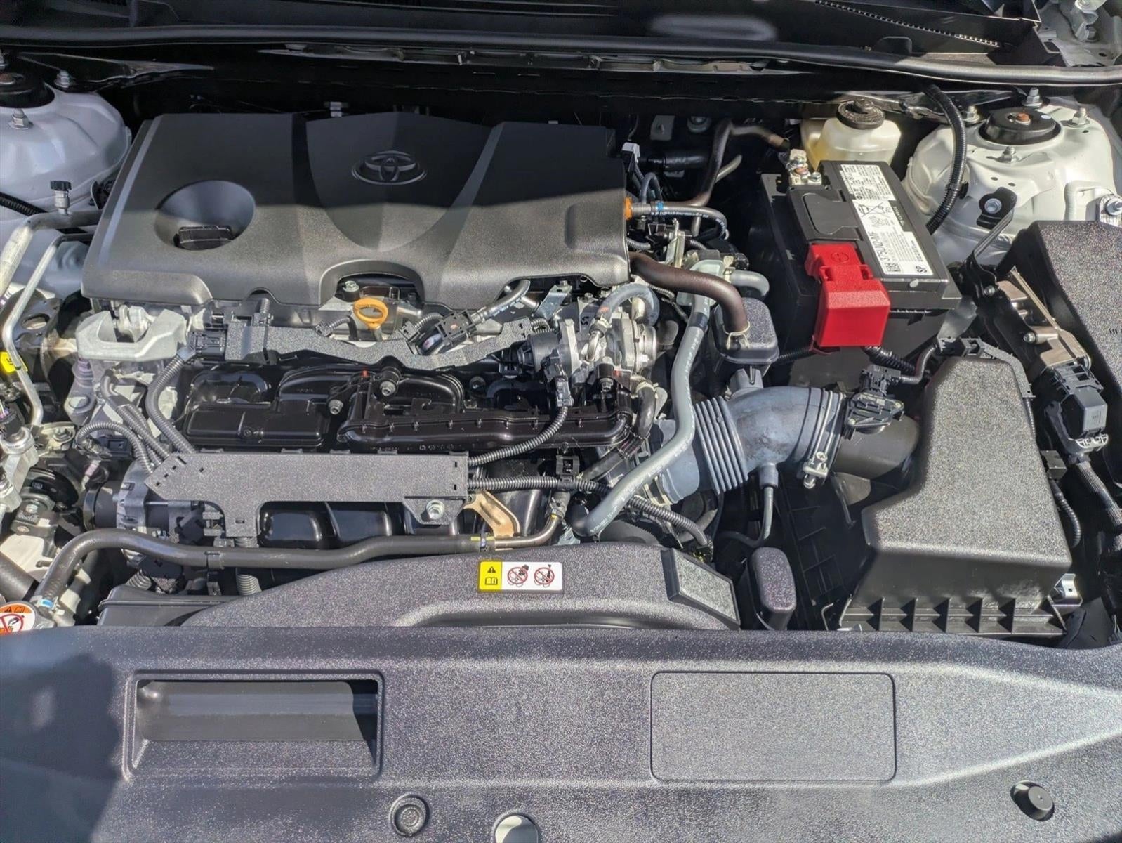 2023 Toyota Camry LE Auto (SE)