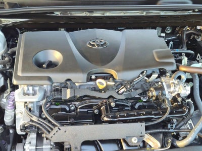 2022 Toyota Camry SE Auto (SE)