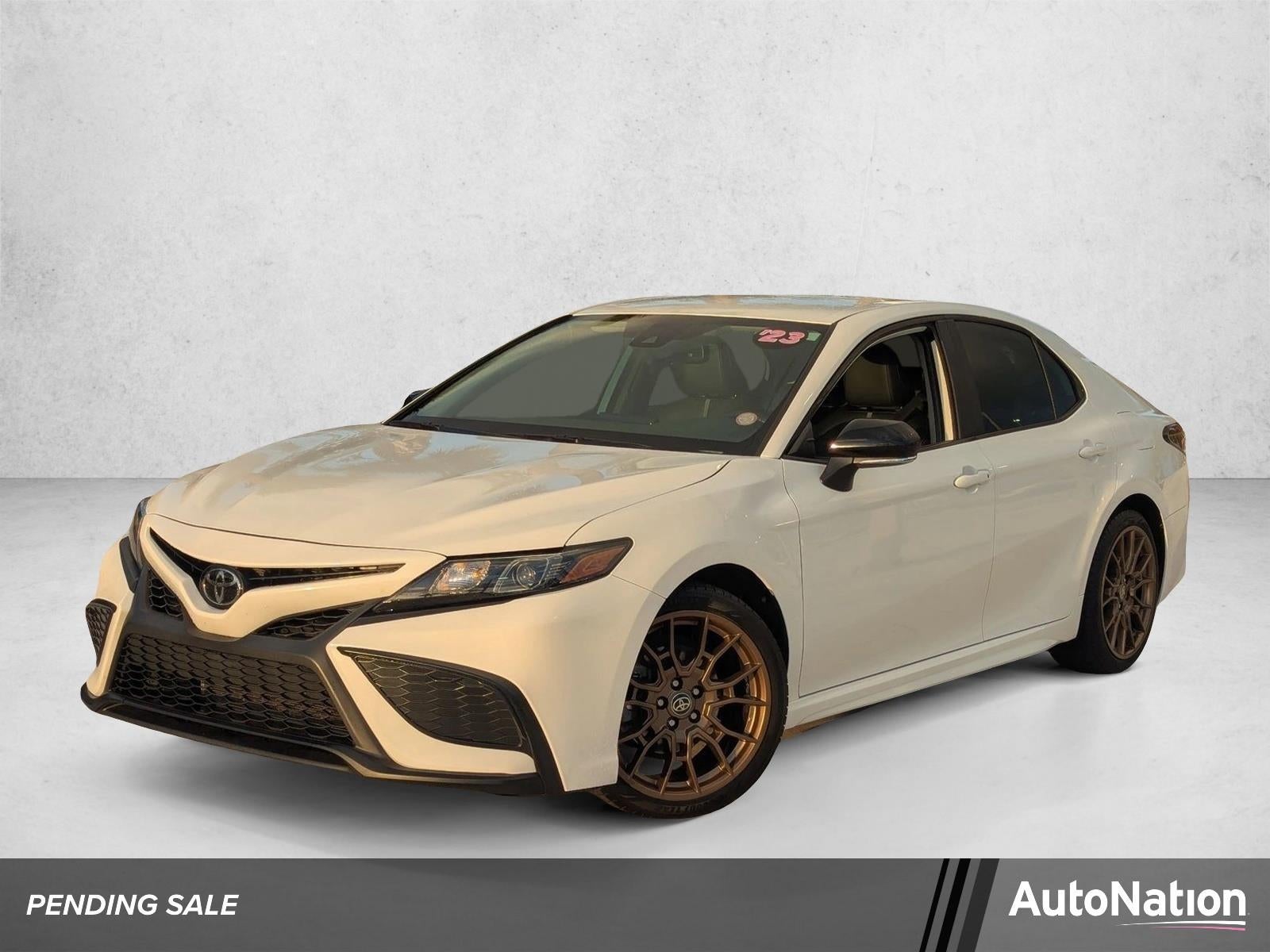 2023 Toyota Camry SE Nightshade Auto (Natl)