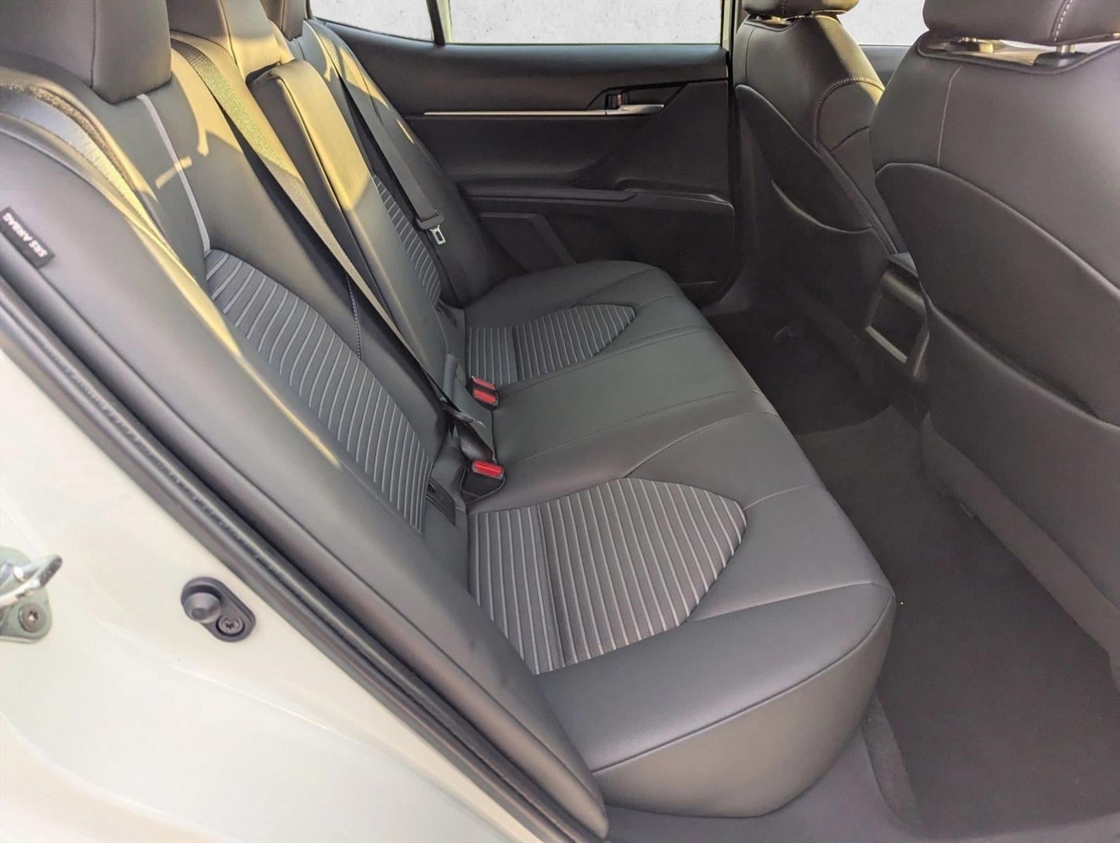 2023 Toyota Camry SE Nightshade Auto (Natl)