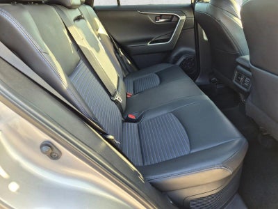 2022 Toyota RAV4 Hybrid XSE AWD (Natl)
