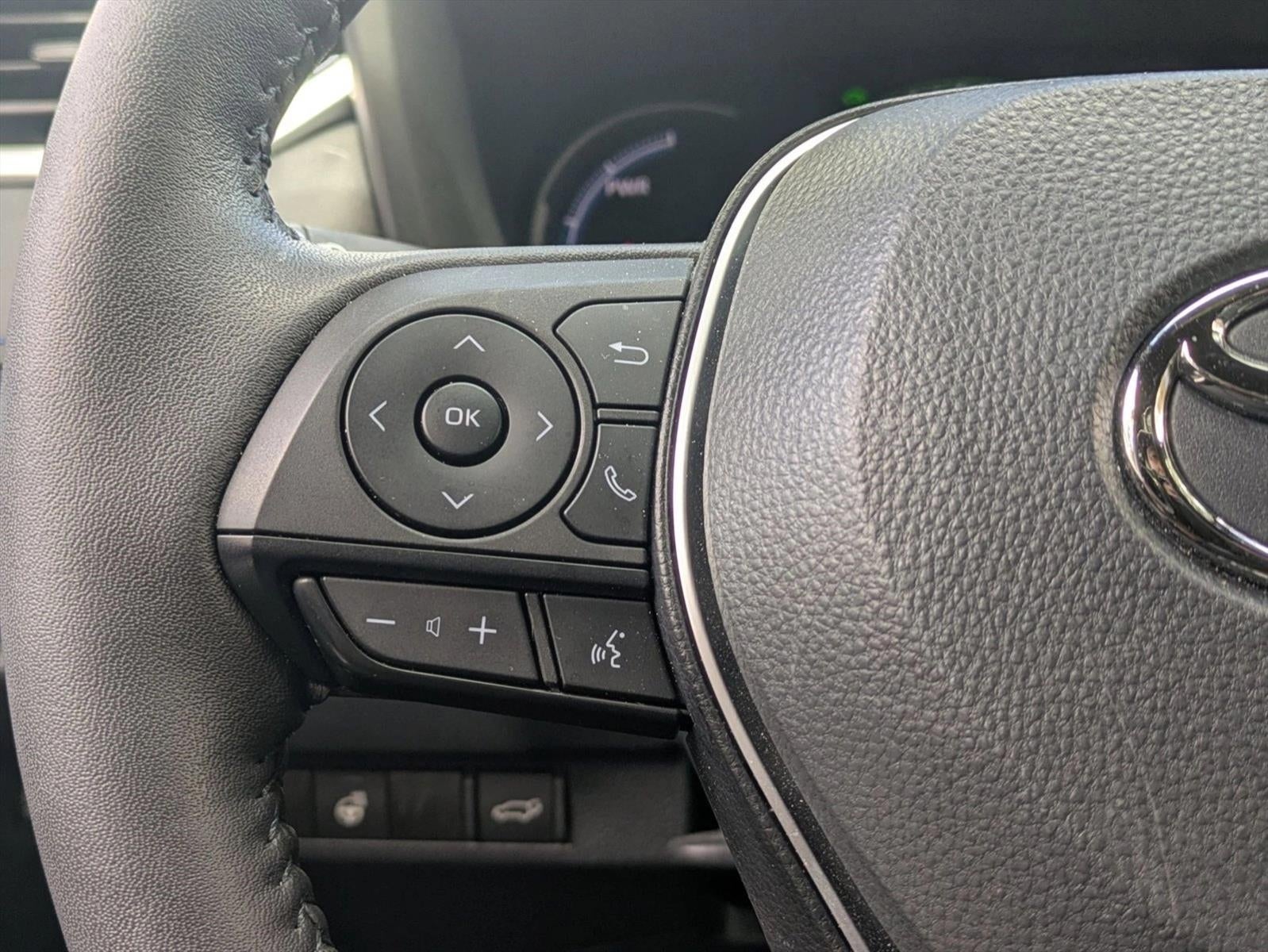 2023 Toyota RAV4 Hybrid SE AWD (Natl)