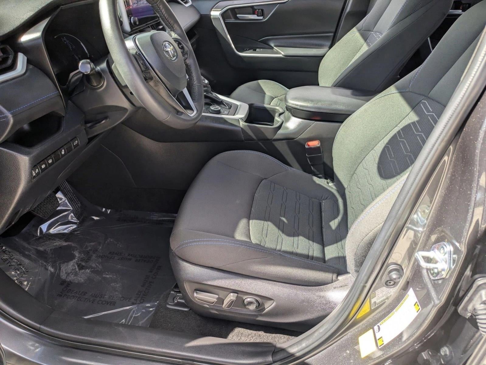 2023 Toyota RAV4 Hybrid SE AWD (Natl)