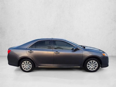 2014 Toyota Camry 4dr Sdn I4 Auto LE (Natl) *Ltd Avail*