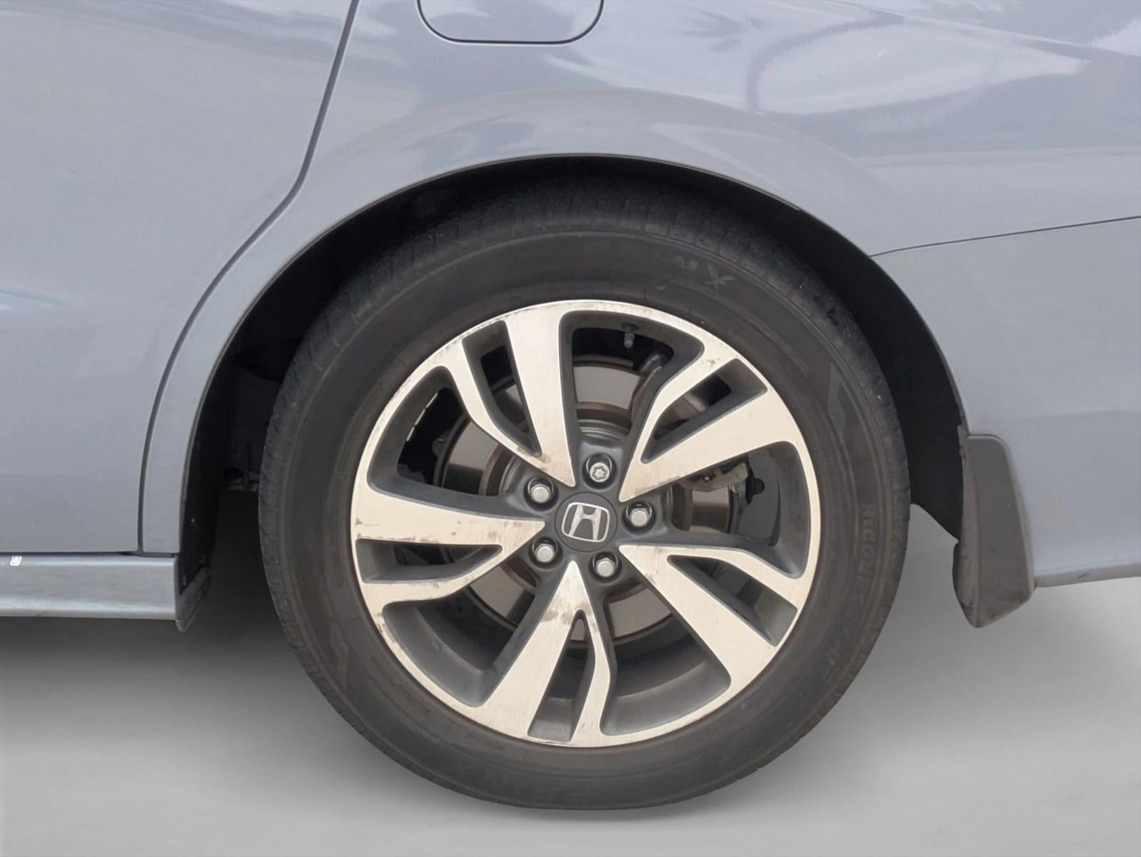 2023 Honda Odyssey Touring Auto