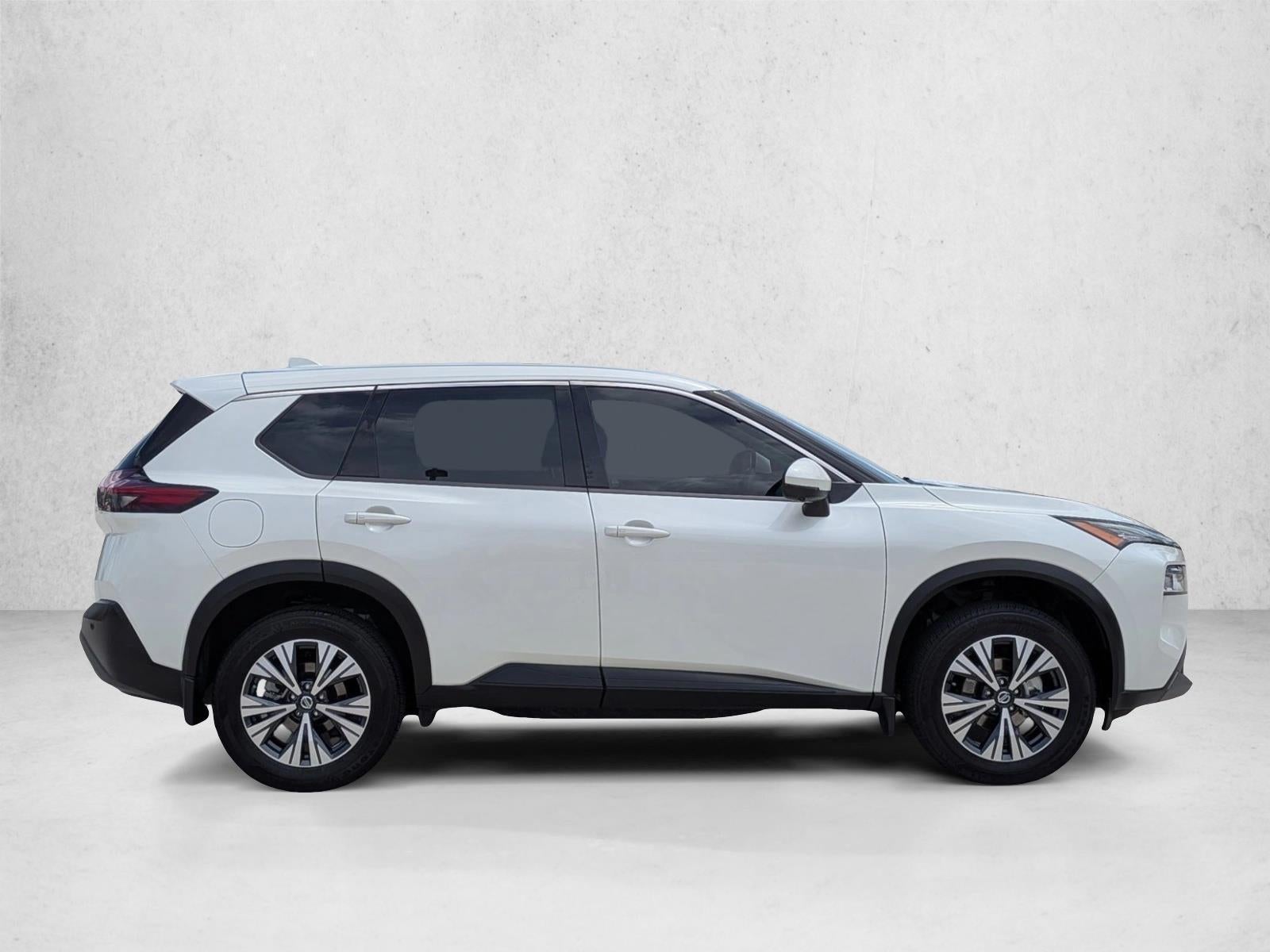 2021 Nissan Rogue FWD SV