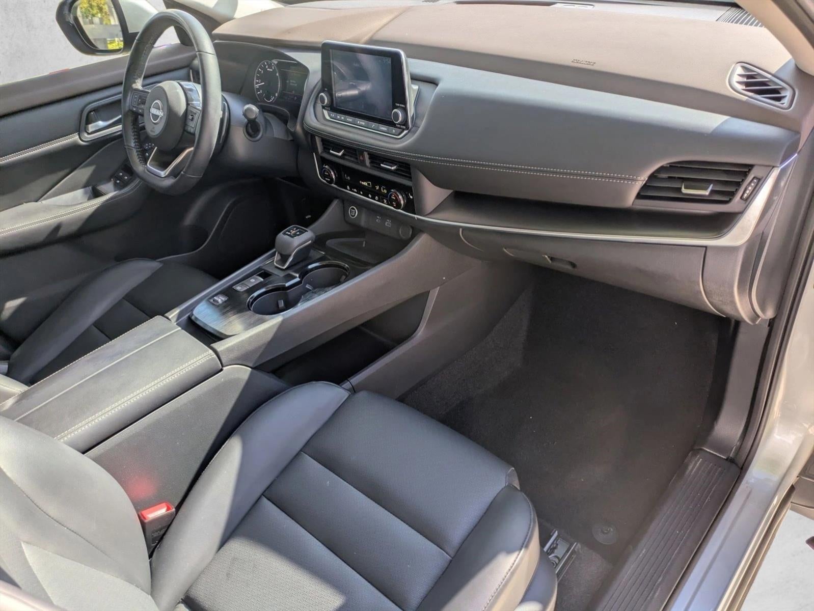 2023 Nissan Rogue FWD SV