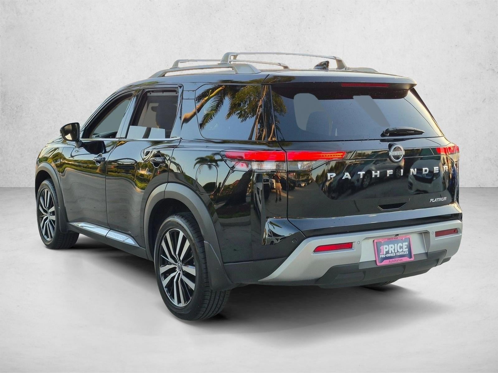 2024 Nissan Pathfinder Platinum 2WD
