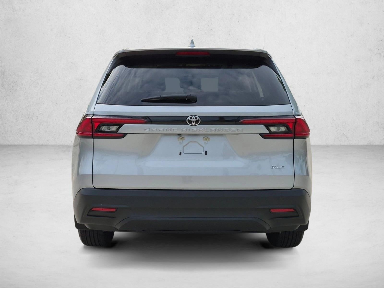 2025 Toyota Grand Highlander XLE FWD (Natl)
