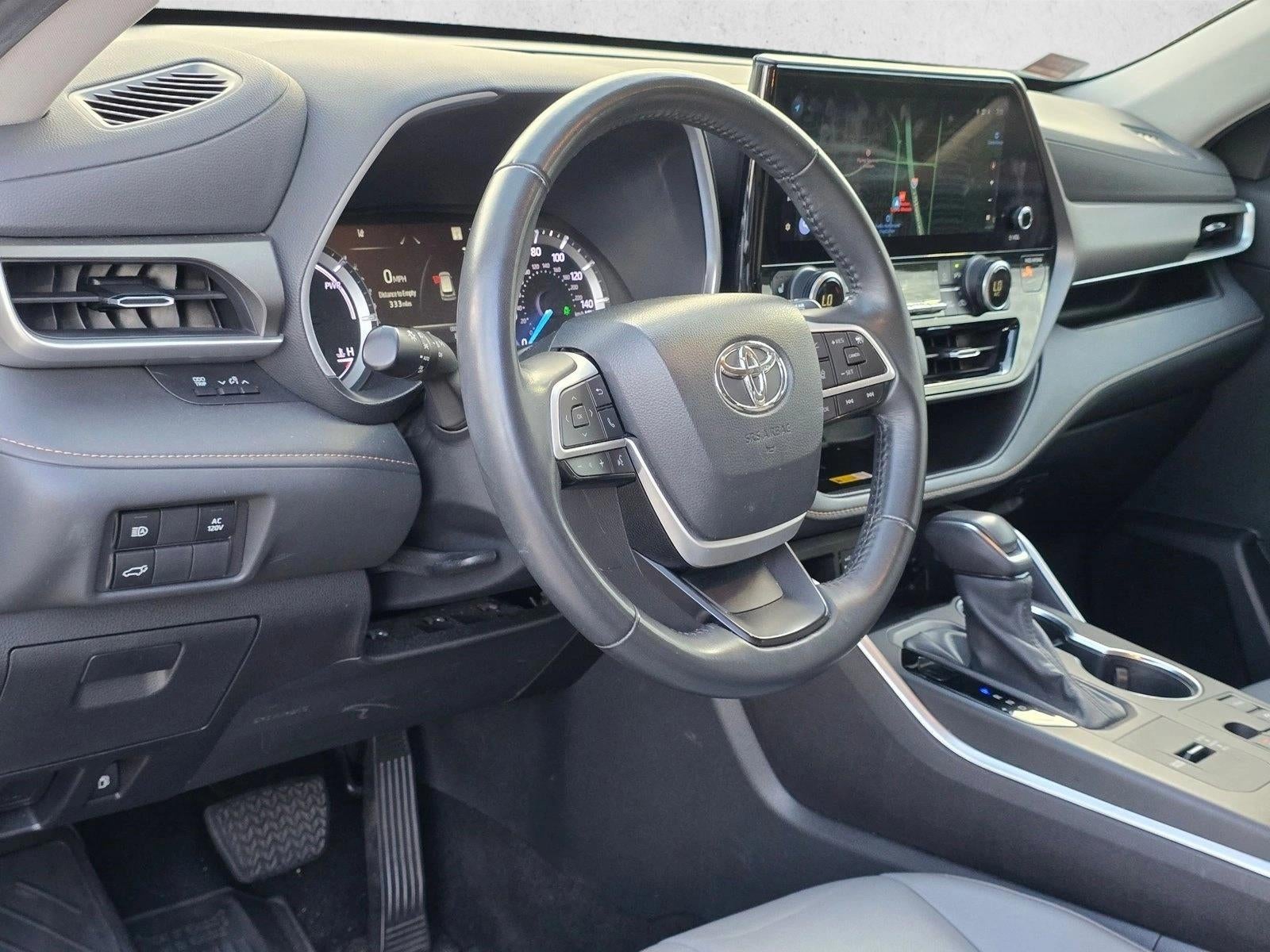 2023 Toyota Highlander Hybrid Bronze Edition AWD (Natl)