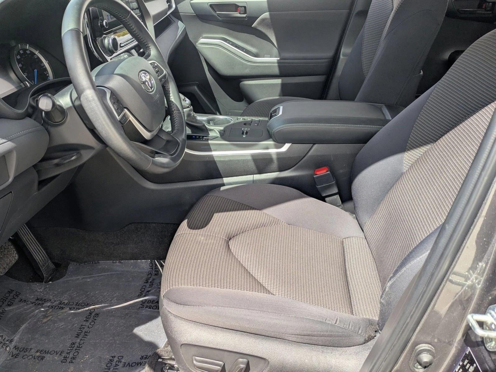 2023 Toyota Highlander Hybrid LE AWD (Natl)