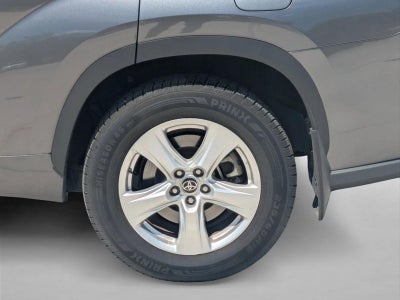 2023 Toyota Highlander Hybrid LE AWD (Natl)