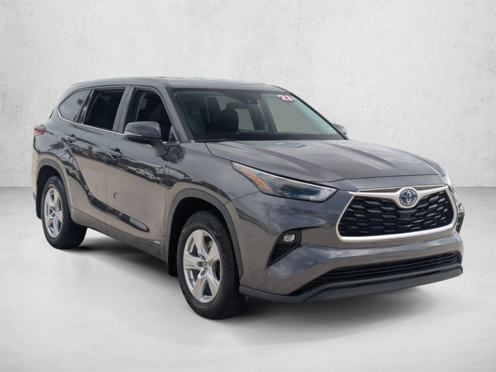 2023 Toyota Highlander Hybrid LE AWD (Natl)