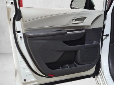 2022 Toyota Sienna LE FWD 8-Passenger (Natl)